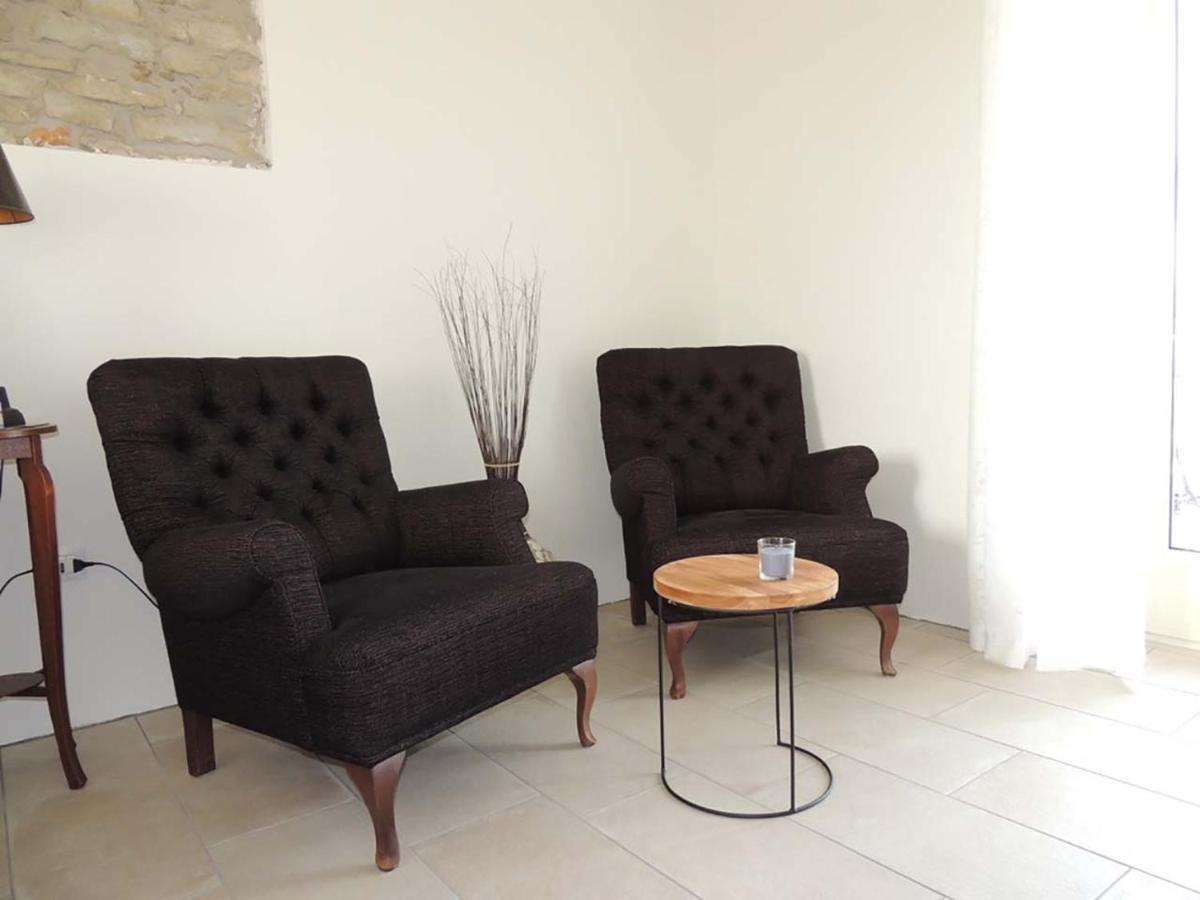 Serravalle delle Langhe La Luce Delle Colline Bed & Breakfast エクステリア 写真