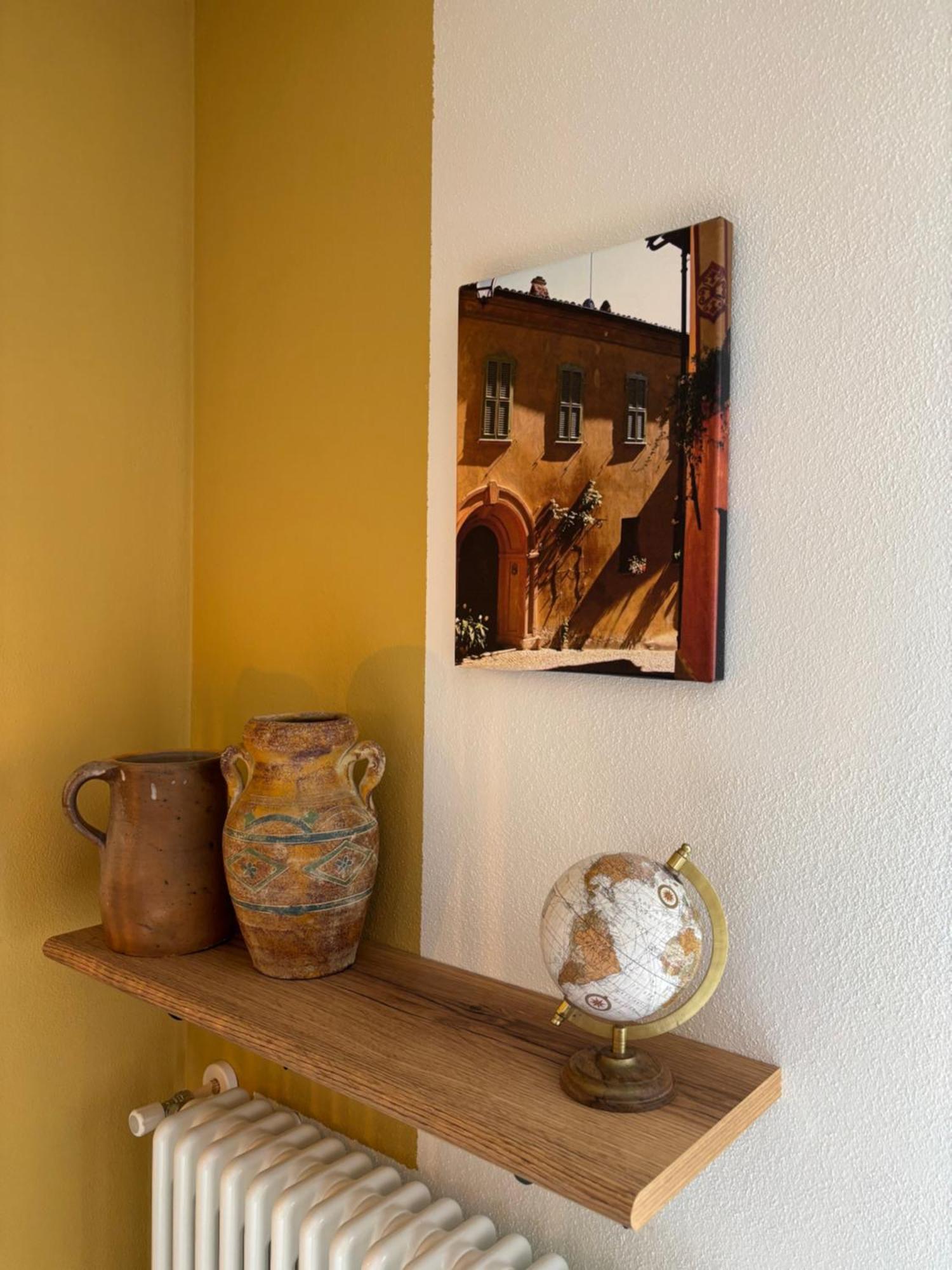 Serravalle delle Langhe La Luce Delle Colline Bed & Breakfast エクステリア 写真