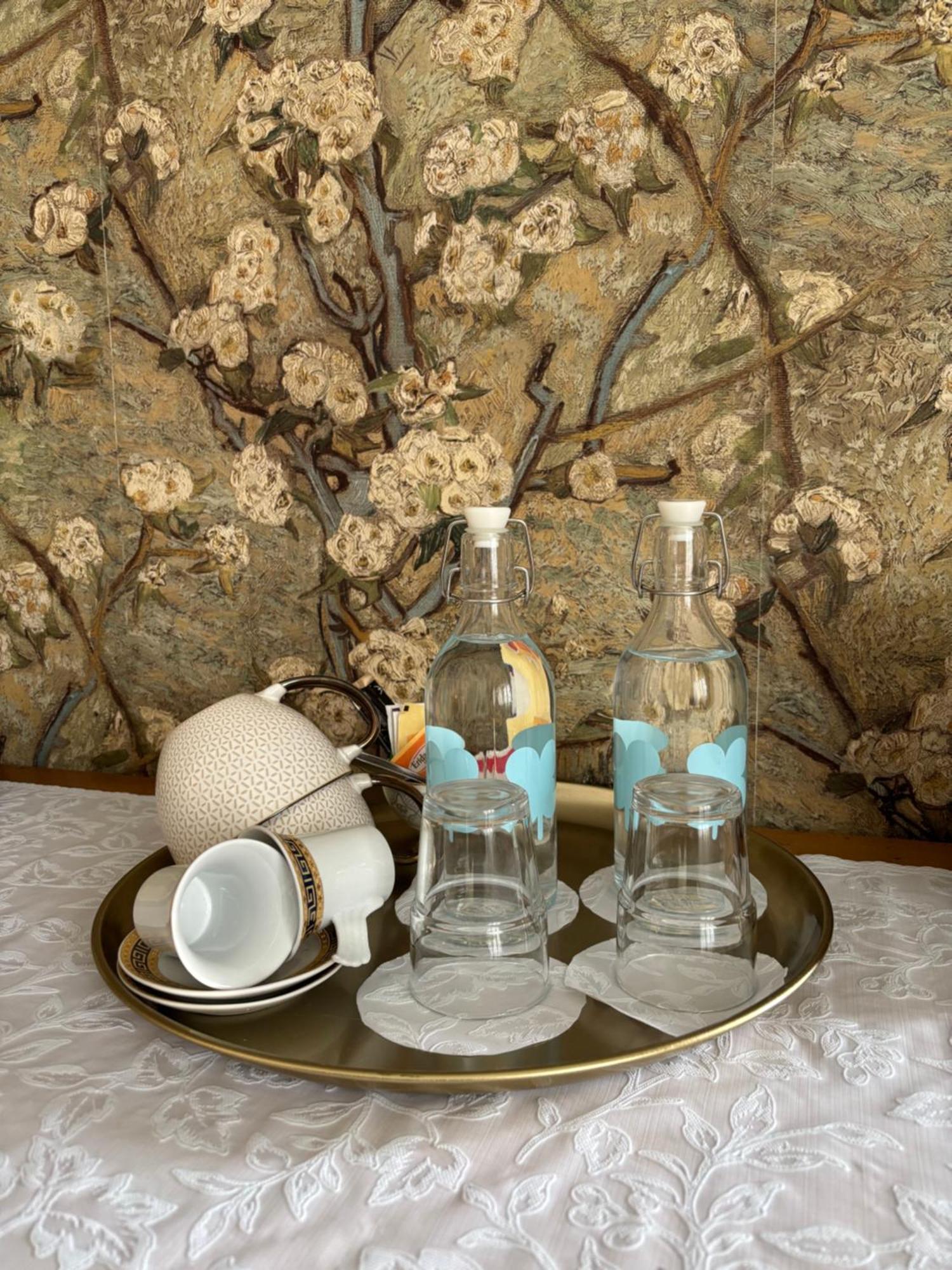 Serravalle delle Langhe La Luce Delle Colline Bed & Breakfast エクステリア 写真